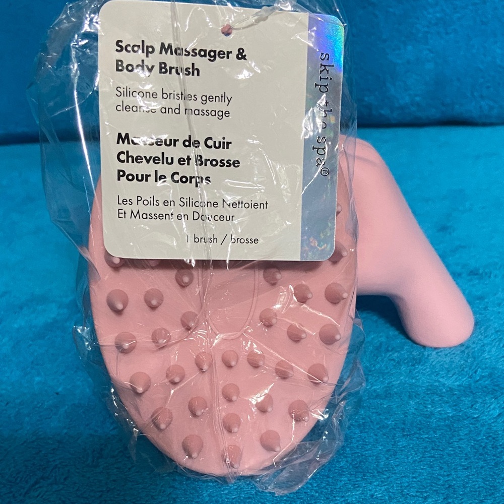 Skip the Spa - Pink Silicone Scalp z& Body Brush